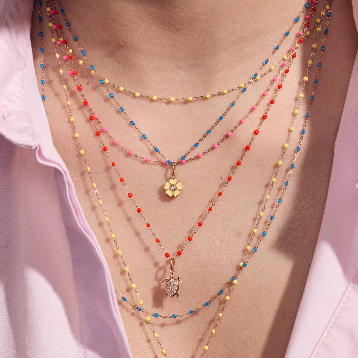 Classic Gigi Pink necklace, yellow gold, 16.5