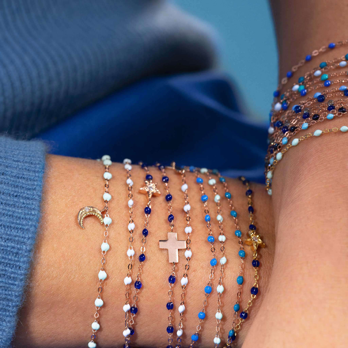 Blue rose bracelet sale