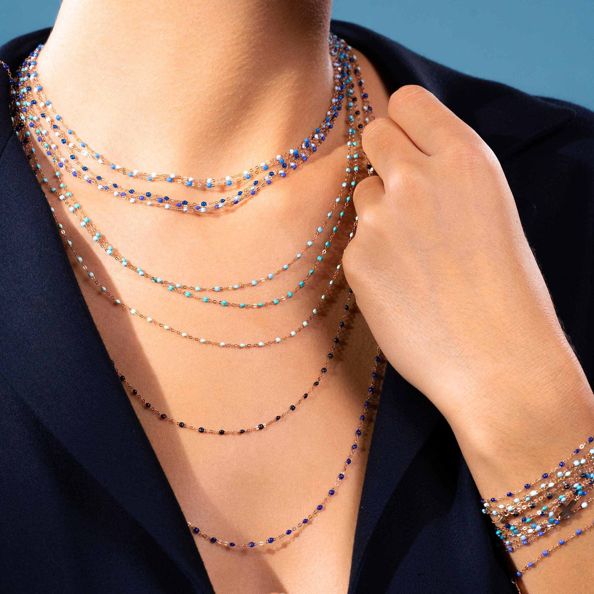 Classic Gigi Mauve necklace, yellow gold, 16.5