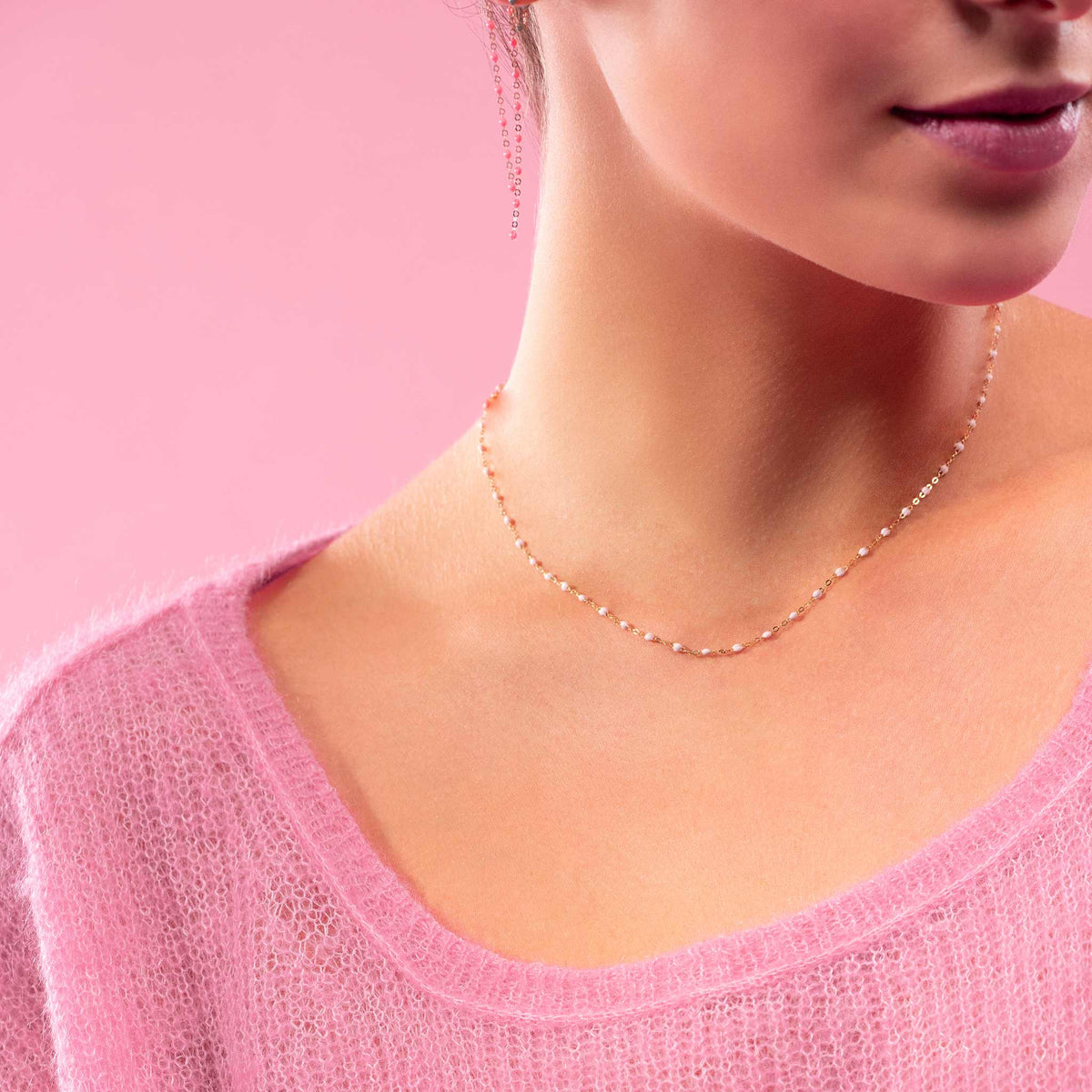 Classic Gigi Baby Pink necklace, Yellow Gold, 17.7