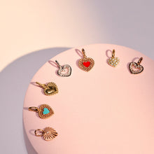 Gigi Clozeau - Lucky Heart pendant, Yellow Gold