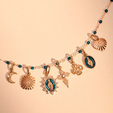 Gigi Clozeau - Madone Jungle Resin pendant, Yellow Gold
