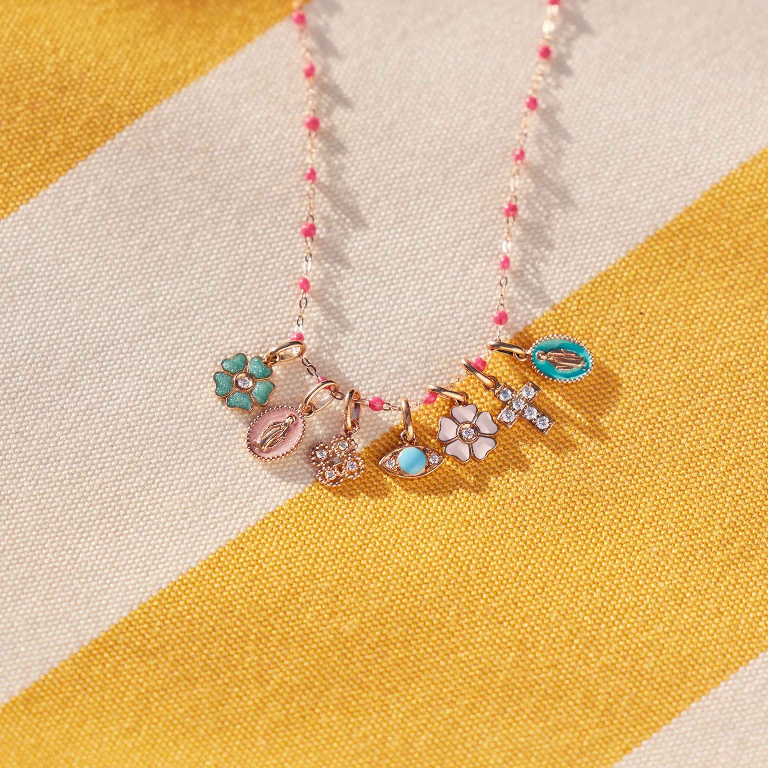 Gigi Clozeau - Eye Turquoise Resin diamond pendant, Yellow Gold