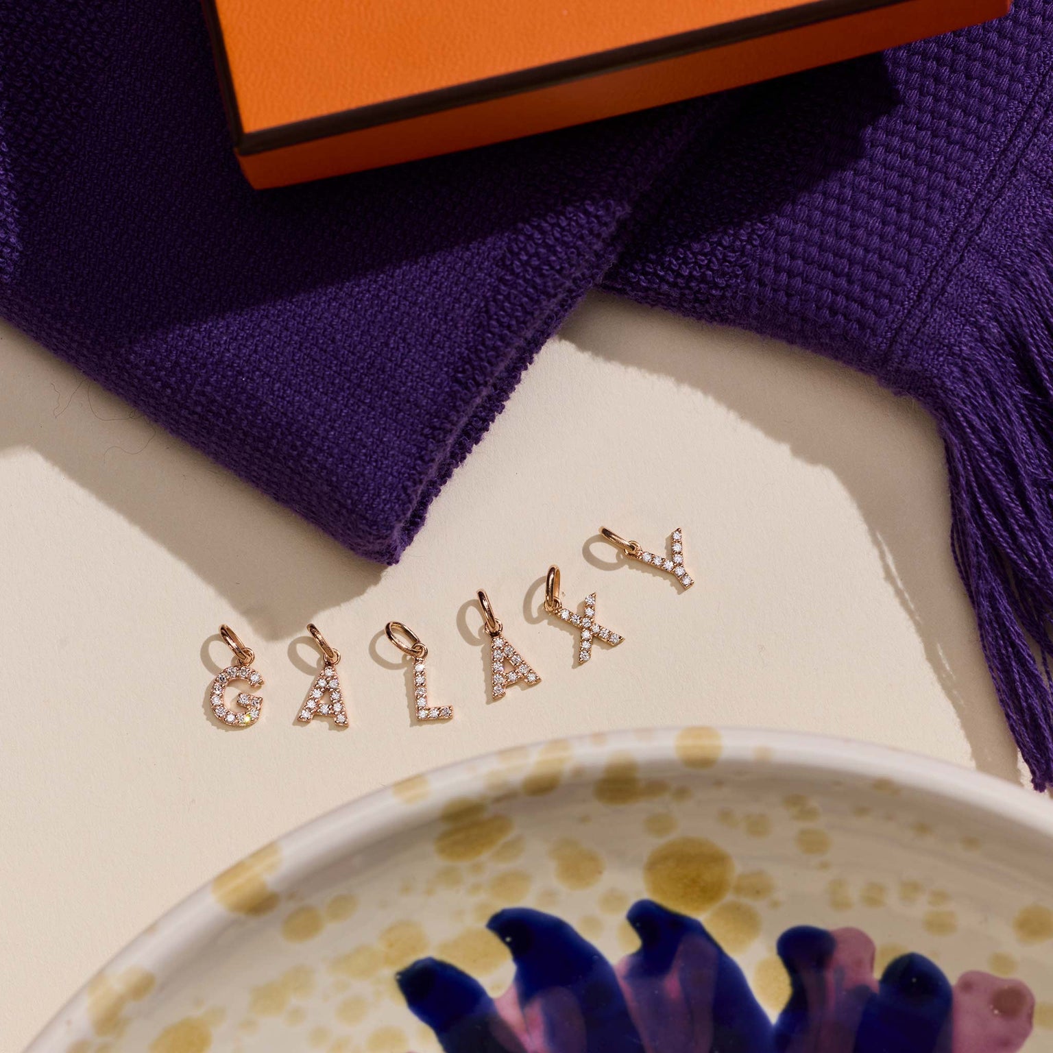 Gigi Clozeau - Lucky Letter G Diamond Pendant, Yellow Gold