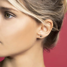Gigi Clozeau - Lucky Heart earrings, Rose Gold