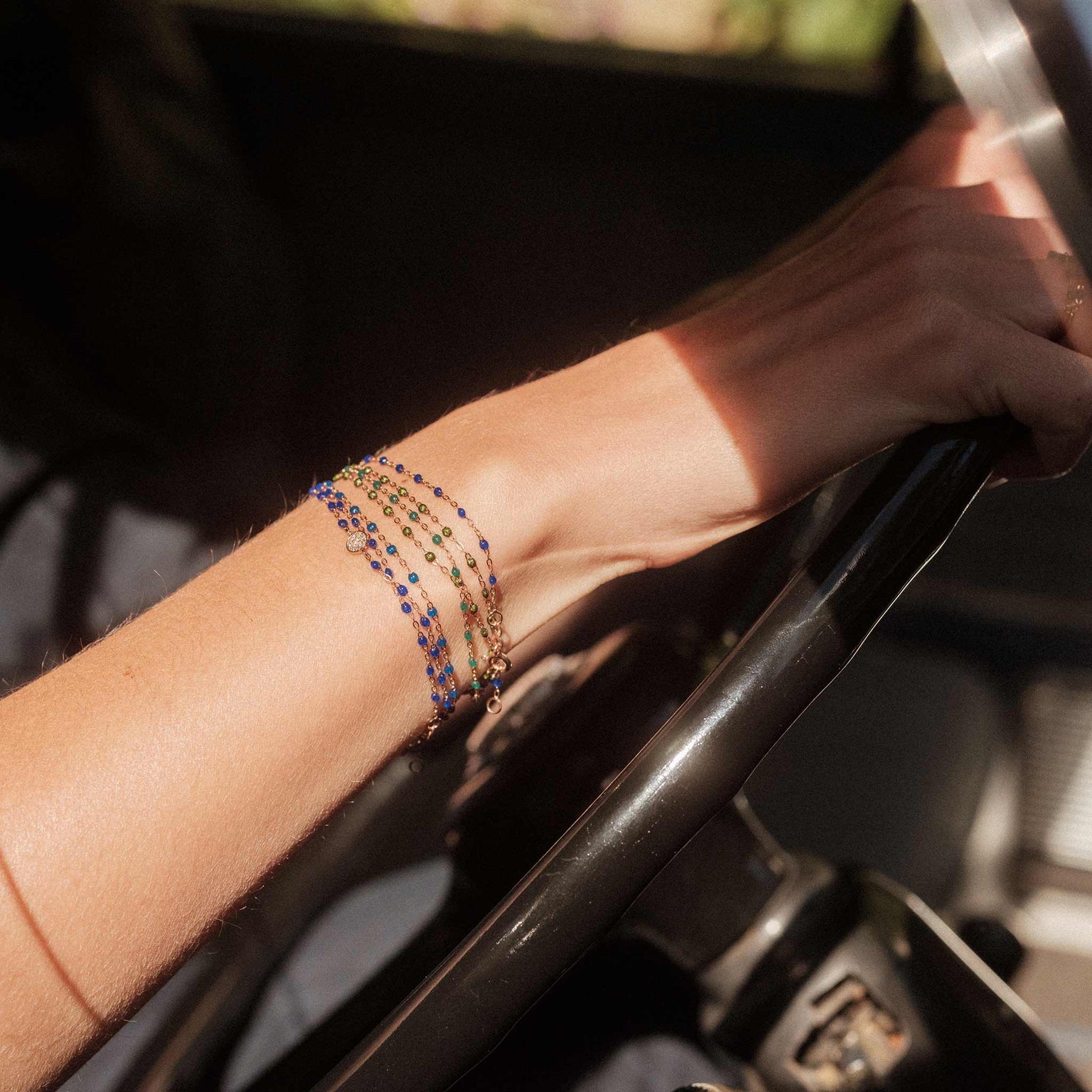 Gigi Clozeau - Classic Gigi Emerald bracelet, Yellow Gold, 5.9"