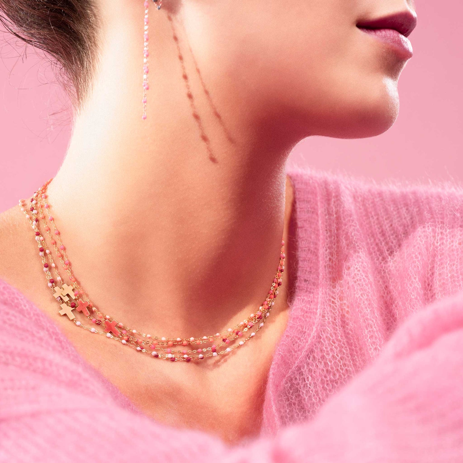 Baby pink hotsell necklace