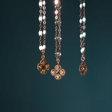 Gigi Clozeau - Lucky Clover Classic Gigi Jade diamond necklace, Rose Gold, 16.5"
