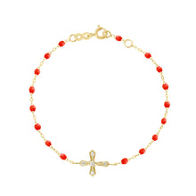 Gigi Clozeau - Classic Cross Vintage Diamond Coral bracelet, Yellow Gold, 6.7"