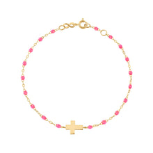 Gigi Clozeau - Cross Charm Classic Gigi Pink bracelet, Yellow Gold, 6.7"