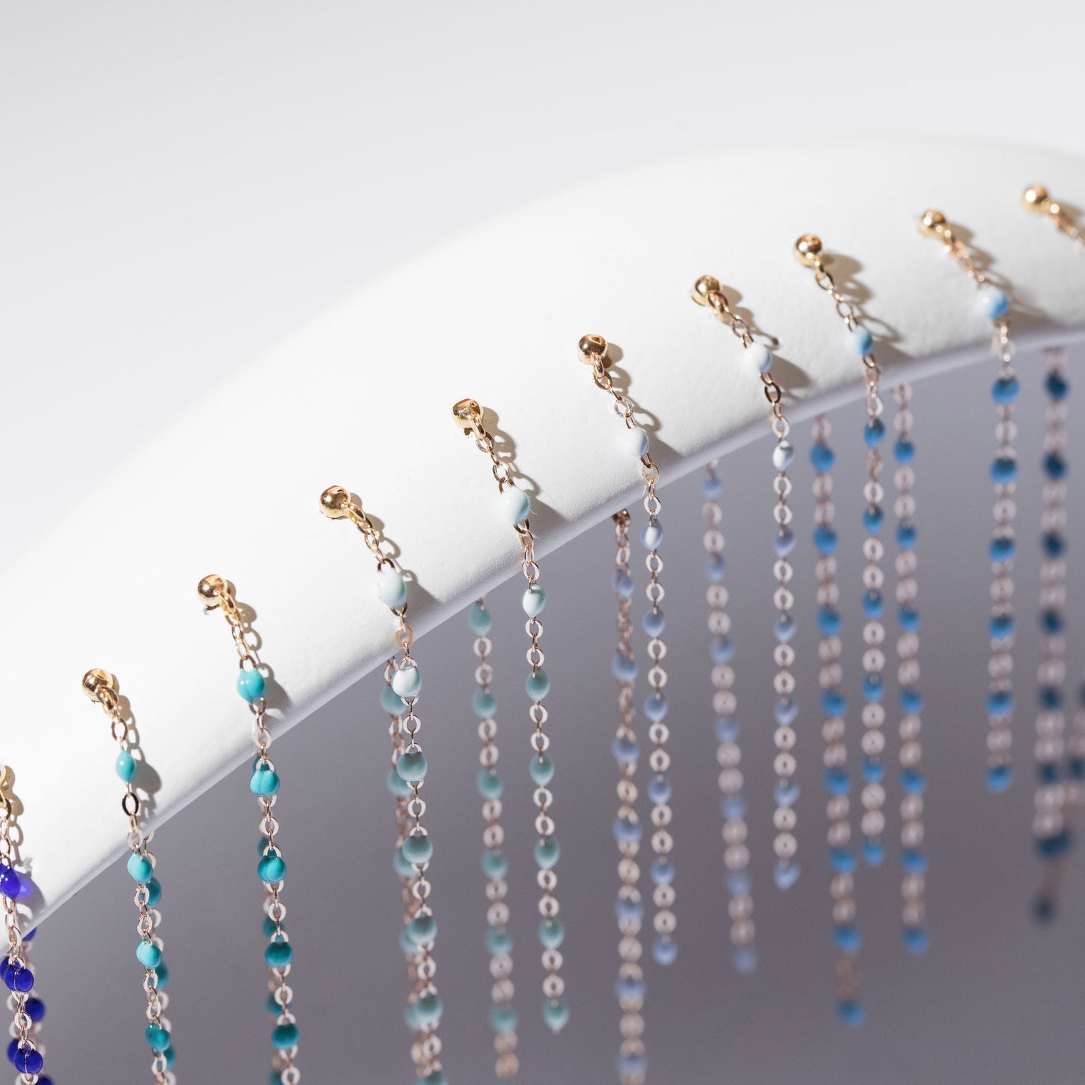 Gigi Clozeau - Classic Gigi dangling Lagoon earrings, Rose Gold